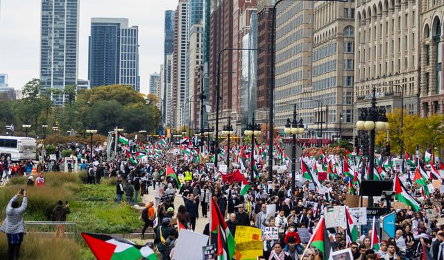 ABD'nin Chicago kentinde Filistinlilere destek yürüyüşü