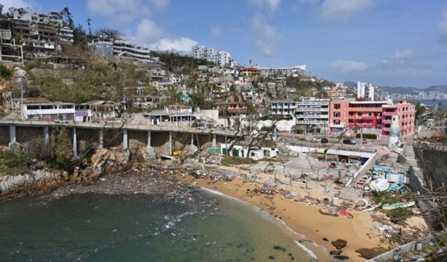 Venezuela, kasırganın vurduğu Meksika'ya 26 ton insani yardım malzemesi gönderdi