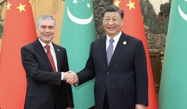 Xi, Türkmenistan Halk Maslahatı Başkanı ile görüştü