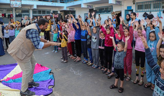 Gazze'de çocukların psikolojik sıkıntılarını hafifletmek için etkinlik düzenlendi