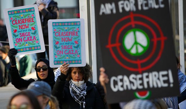 Kanada'nın Vancouver kentinde Filistin'e destek mitingi düzenlendi