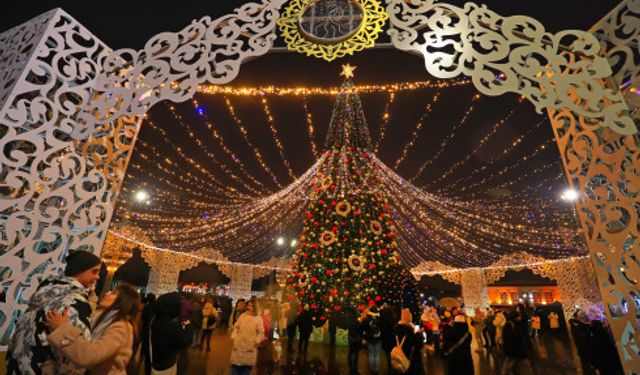 Belarus'un başkenti Minsk'te Noel panayırı düzenlendi