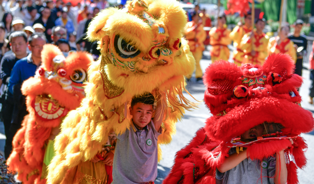 Çin'in Guizhou eyaletinde Çin Yeni Yılı geleneksel kültürel unsurlarla kutlandı