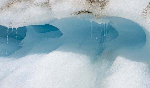 Yeni Zelanda buzulları küçülmeye devam ediyor