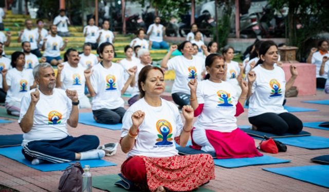 Uluslararası Yoga Günü Nepal'de kutlandı