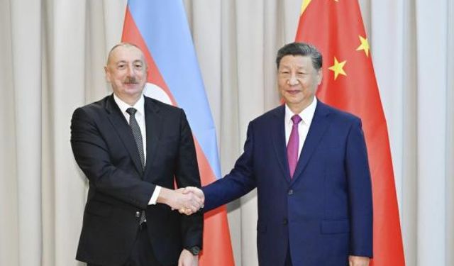 Çin Cumhurbaşkanı Xi ile Azerbaycan Cumhurbaşkanı Aliyev ikili ilişkileri görüştü