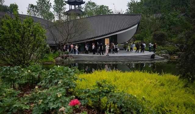 Çin'in Chengdu kenti ile Milano arasında direkt uçuşlar başladı