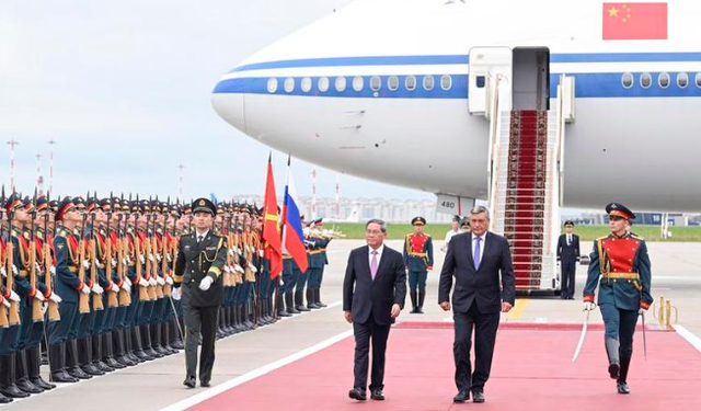 Çin Başbakanı Li Qiang, Çin-Rusya ilişkilerini geliştirmek üzere Moskova'da