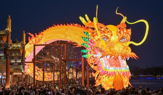 Çin başkenti Beijing, Ulusal Gün ve Güz Ortası Festivali'ne özel büyük fener gösterisine ev sahipliği yapacak