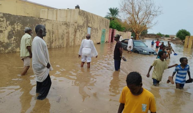 Sudan'da şiddetli yağışların tetiklediği afetlerde 138 kişi hayatını kaybetti