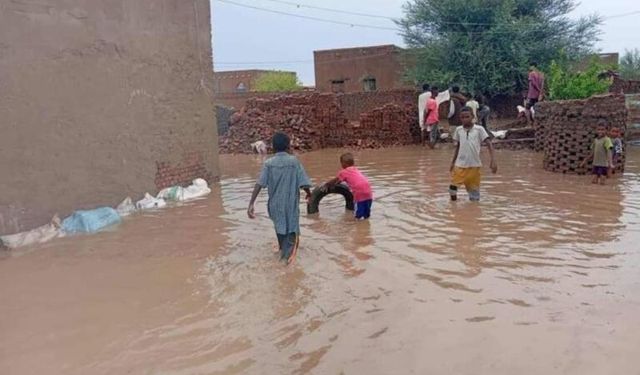 Sudan'da seller nedeniyle Haziran'dan bu yana 68 kişi öldü