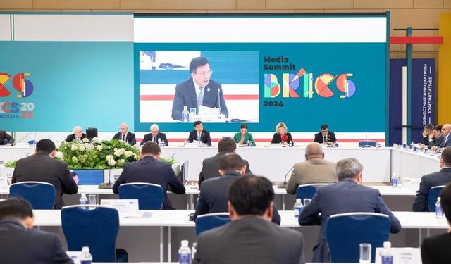 BRICS Medya Zirvesi Moskova'da medya liderlerinin katılımıyla başladı