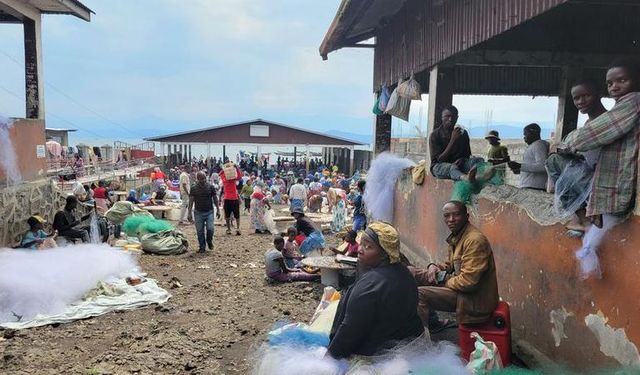 Kongo Demokratik Cumhuriyeti'nde aşırı yüklenen feribot alabora oldu: 87 ölü, 78 kayıp