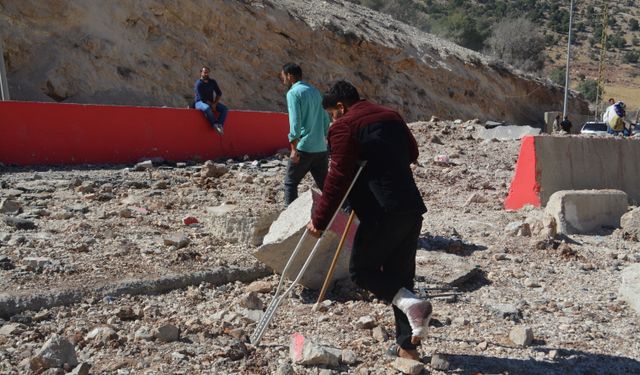 İsrail, Lübnan'daki Cdeydit Yabus Sınır Kapısı'nı vurdu