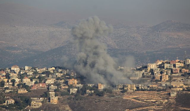 İsrail, Lübnan'ın Adeyse kasabasına hava saldırısı düzenledi