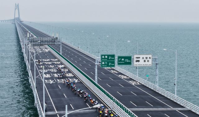 2024 Guangdong-Hong Kong-Makao Yol Bisikleti Yarışı'nda kıyasıya rekabet