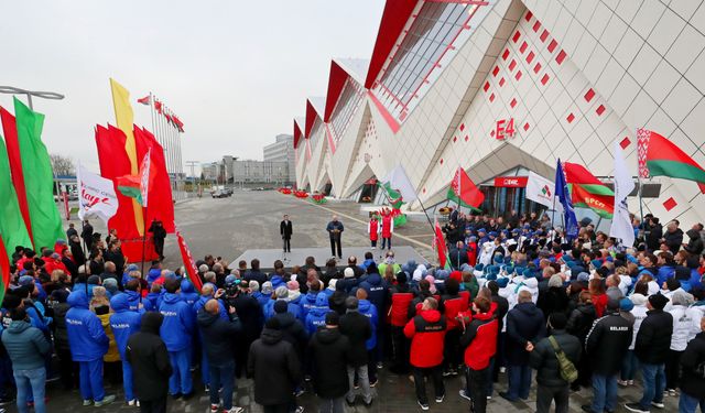 Belarus'ta Çin'in desteğiyle inşa edilen uluslararası yüzme havuzunun açılışı gerçekleşti