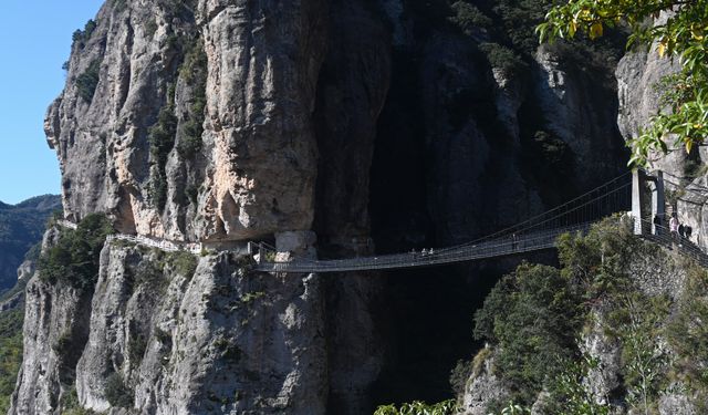 Çin'in Yandang Dağı eşsiz manzarasıyla ziyaretçileri büyülüyor