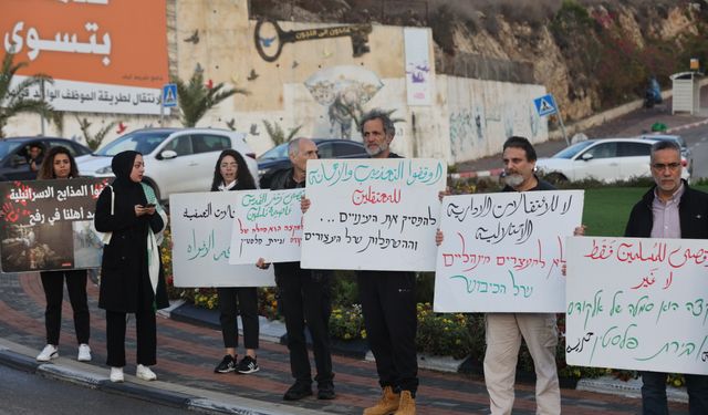 İsrail işgali altındaki Umm al-Fahm bölgesinde Filistin'e destek gösterisi düzenlendi