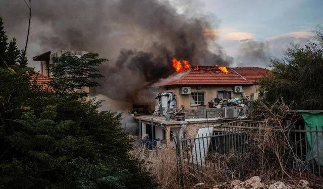 Hizbullah, İsrail'in kuzeyine roket saldırısı düzenledi