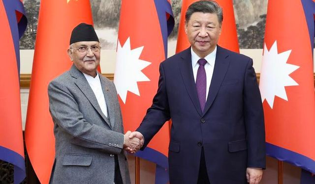 Çin Cumhurbaşkanı Xi, Nepal Başbakanı Khadga Prasad Sharma Oli ile görüştü