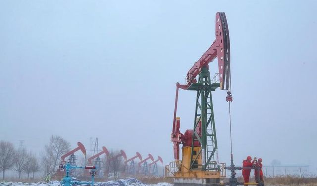 Çin'in Daqing Petrol Sahası 6 milyar metreküp doğalgaz üreterek rekor kırdı