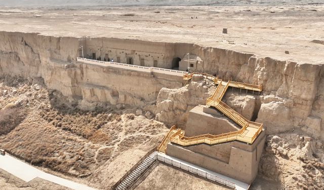 Çin'in UNESCO Dünya Mirası Listesi'ndeki Ya'er Gölü Mağaraları kapılarını ziyaretçilere açtı