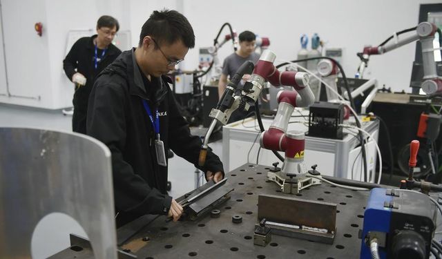 Çin, dijital ve akıllı tedarik zincirlerinin gelişimine yönelik eylem planı açıkladı