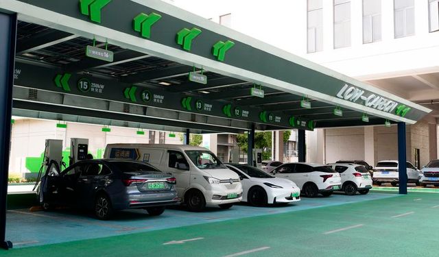 Çin'de elektrikli araç şarj ünitelerinin sayısı 13,75 milyona ulaştı