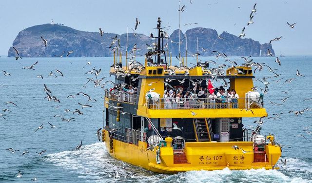 Çin'de Ejderha Teknesi Festivali renkli etkinliklerle kutlandı