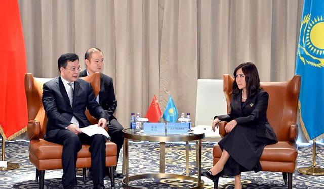 Xinhua Haber Ajansı Başkanı Fu, Kazakistan Cumhurbaşkanlığı Televizyon ve Radyo Kurumu Müdürü ile görüştü