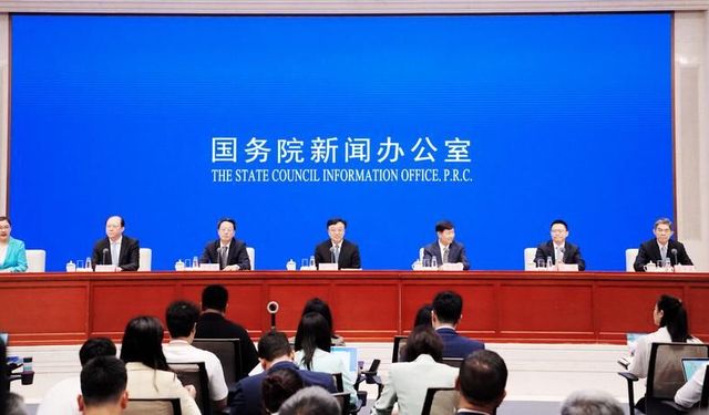 Xinhua Headlines: Hainan Free Trade Port to officially launch island-wide independent customs operation