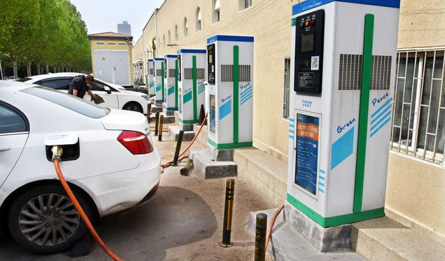 Çin'de elektrikli araç şarj altyapısı yüzde 50'nin üzerinde büyüdü