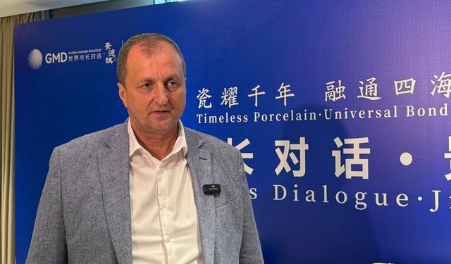 İznik Belediye Başkanı: Çin'in Jingdezhen kentiyle seramik alanında işbirliğini geliştirmek istiyoruz