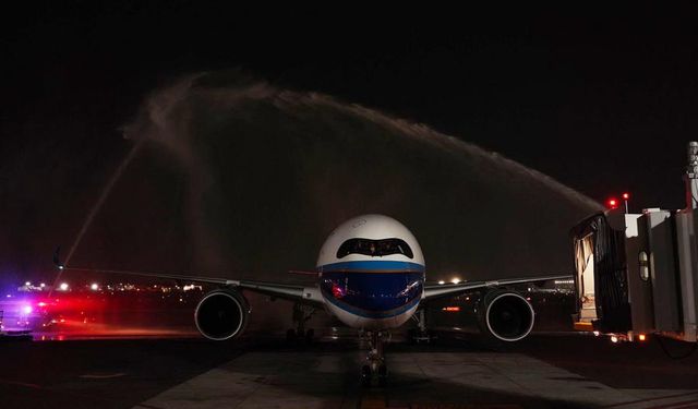 Shenzhen-Meksiko direkt uçuş rotasında bir yılda 50.000'den fazla yolcu taşındı