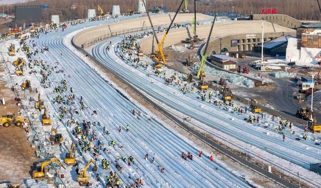 Çin'in Heilongjiang eyaletinde kar fırtınasına karşı kırmızı alarm verildi