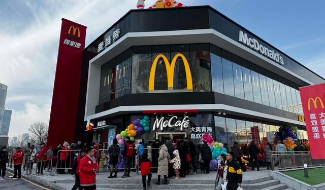 McDonald's, Çin anakarasının tüm eyalet düzeyindeki bölgelerinde faaliyet göstermeye başladı