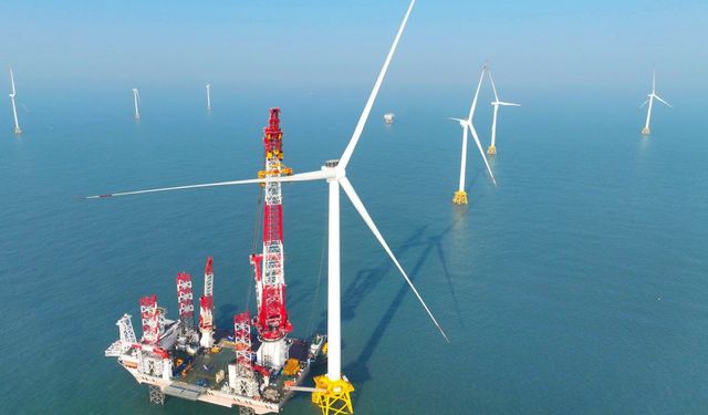 Çin'in Fujian eyaleti kıyılarında 20 megavatlık yeni rüzgar türbini ünitesi kuruldu