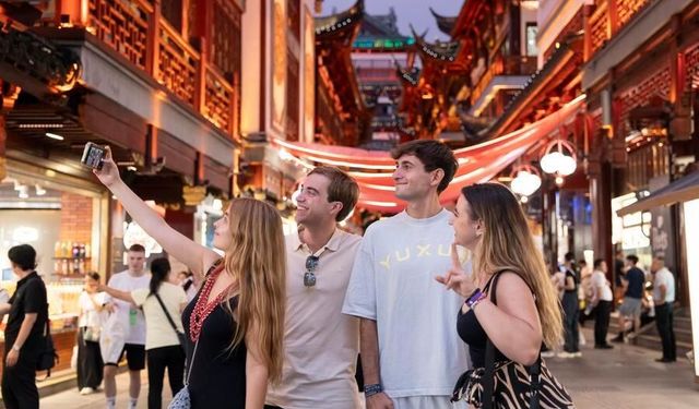 Çin'in Shanghai kenti 2025'te 7,14 milyon yabancı turist ağırlayarak rekor kırdı