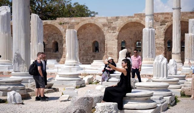 Türk turizm sektörü temsilcileri, yeni vizesiz seyahat uygulamasıyla Çinli turist sayısında artış bekliyor