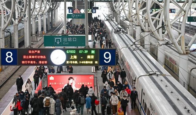 Çin'de Bahar Bayramı tatili boyunca 2,8 milyardan fazla bölgeler arası seyahat yapıldı