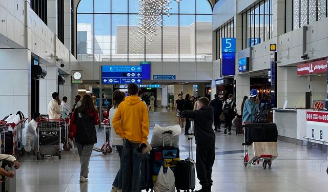 Dubai Uluslararası Havalimanı'nda İHA'nın yol açtığı yangın kontrol altına alındı