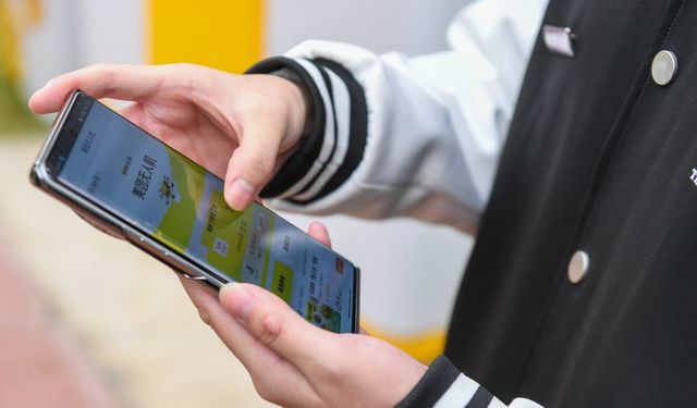 Çin, 7 büyük e-ticaret platformuna yemek dağıtımındaki ihlaller nedeniyle 524 milyon dolar para cezası verdi