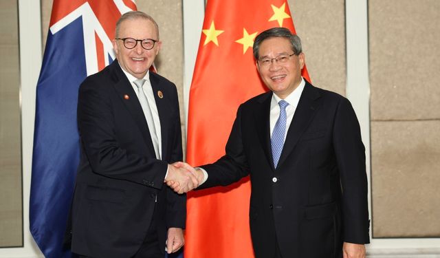 Çin Başbakanı, Avustralyalı mevkidaşı ile telefonda görüştü