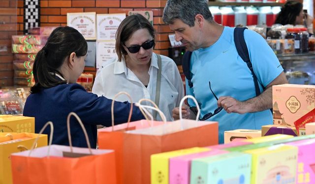 Çin'de İşçi Bayramı tatilinde sınır ötesi seyahat 11,3 milyona ulaştı