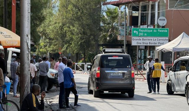 Ebola salgını Goma'ya ulaştı, Ruanda sınır kapılarını kapattı