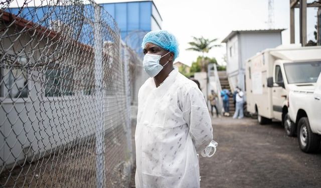 Güney Afrika'dan Ebola salgınıyla mücadele çalışmalarına 2,5 milyon dolarlık destek
