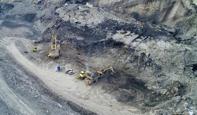 Rusya'daki maden kazasında hayatını kaybedenlerin sayısı 8'e yükseldi