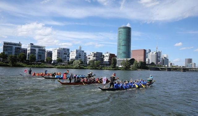 3. Frankfurt Ejderha Teknesi Festivali renkli görüntülere sahne oldu