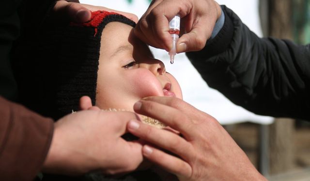 Afganistan'ın güneyinde çocuk felci aşı kampanyası başlatıldı
